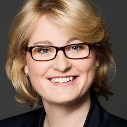 Stephanie Richter, Adspert