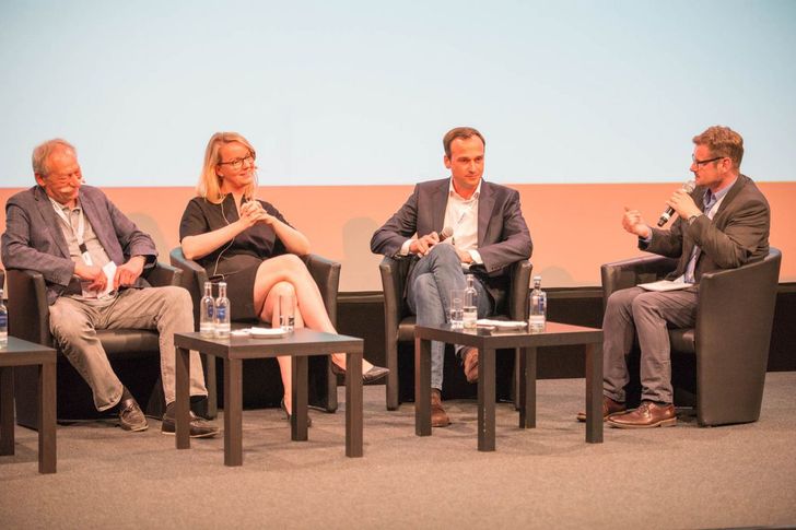Paneldiskussion: Transperancy & Trust, v.l.: Thomas Koch, Jenny Görlich, Christian Wilkens, Moderator: Jens von Rauchhaupt, ADZINE EVENTS ADZINE EVENTS