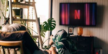 Bild: John Tuesday – Unsplash | bearbeitet mit KI (ChatGPT), Bild: John Tuesday – Unsplash | bearbeitet mit KI (ChatGPT)