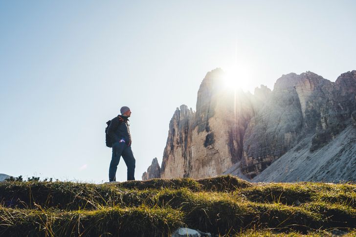 Schweizer Extrembergsteiger Dani Arnold aus dem “Mammut Pro Team” vor den Drei Zinnen / Bild: Mammut, Seya Eggler