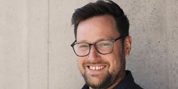 Simon Rose, Liveramp | Hintergrund erweitert mit KI (ChatGPT), Bild: Liveramp