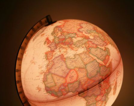 Bild: Maksim Shutov – Unsplash