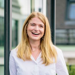 Harriet Durnford-Smith, Adverity, Bild: Adverity Bild: Adverity