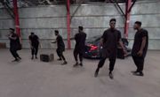 Bild: Screenshot "The Honda Civic - 360 Degree Music Video" Bild: Screenshot "The Honda Civic - 360 Degree Music Video"