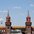 Oberbaumbruecke_mit_U-Bahn Von Sarah Jane at Flickr - Flickr, CC BY 2.0