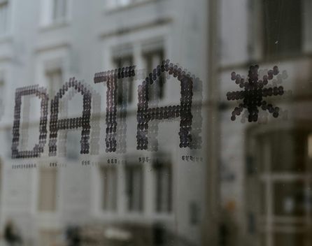 Bild: Claudio Schwarz - Unsplash