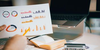 Bild: Jakub Żerdzicki - Unsplash