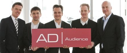 machen gemeinsame Sache, v.l.n. r.: Arne Wolter ( G+J EMS), Stefan Krötz (SevenOne Media), Frank Herold (AdAudience), Martin Lütgenau (TOMORROW FOCUS) und Paul Mudter (IP Deutschland).